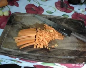 Макароны с морковью и луком - фото шаг 2