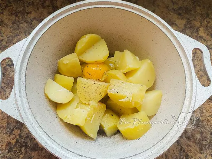 Картофельные шарики из пюре с сыром - готовим картофельное тесто