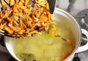 Картофельный суп с галушками - фото шаг 8