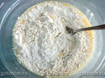 Бисквит на йогурте, Шаг 04