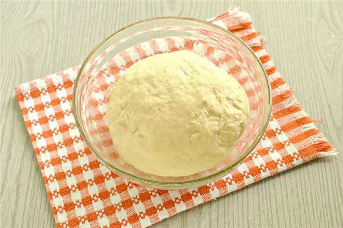 Фото рецепта - Быстрое дрожжевое тесто на воде для пирожков - шаг 7