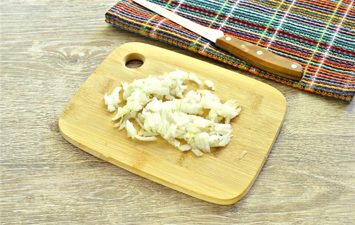 Фото рецепта - Манты с курицей и картофелем - шаг 3