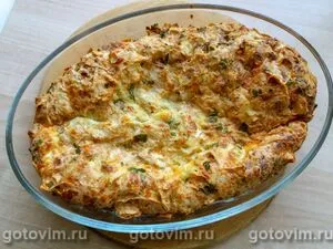 Рваный пирог из лаваша с сыром, творогом и зеленью
