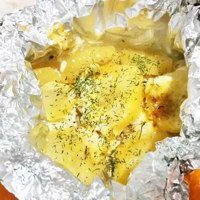 Филе индейки с картофелем, в фольге - рецепт с фото
