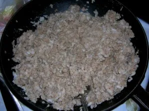 Пирожки с фаршем и рисом - фото шаг 3