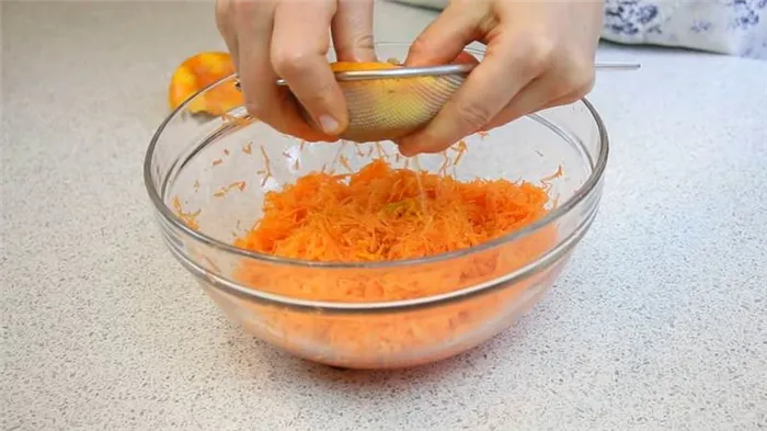 морковный торт с творожным кремом