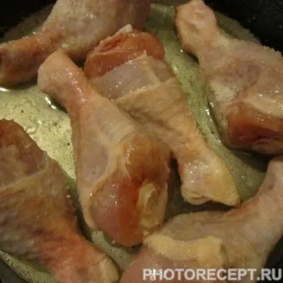 Фото рецепта - Куриные голени в сливочном соусе - шаг 1