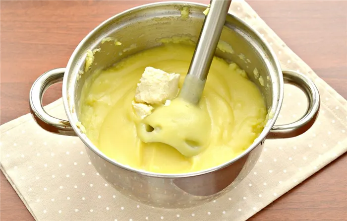 Фото рецепта - Картофельное пюре с чесноком в блендере - шаг 5