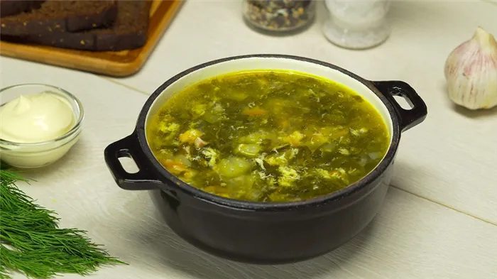 Щавелевый суп с яйцом и мясом: готовим по классическому рецепту