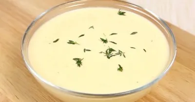Сливочно сырный соус с пармезаном и мукой