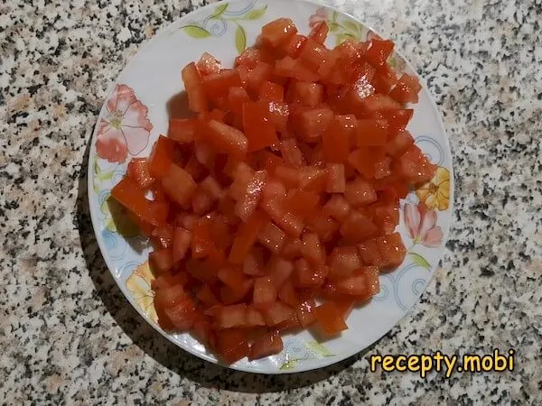нарезанный томат - фото шаг 5