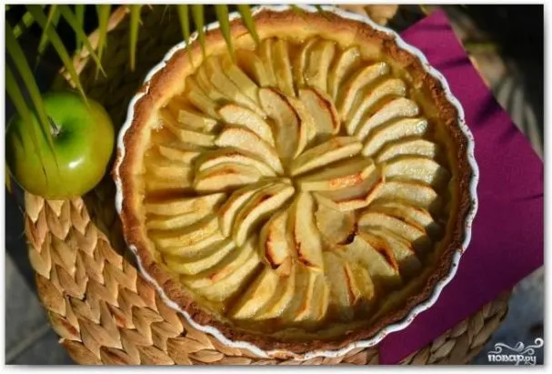 Французский яблочный тарт