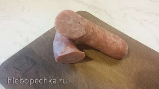 Колбаса домашняя свиная в натуральной оболочке