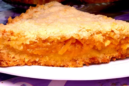 Фото к рецепту: Насыпной пирог с тыквой и апельсином