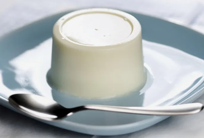 Как приготовить по лучшим рецептам молочное желе с желатином в домашних условиях
