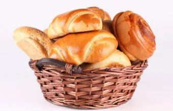 Как приготовить изделия из слоеного теста в хлебопечке