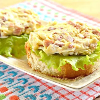 Праздничные бутерброды с копченой курицей - рецепт с фото