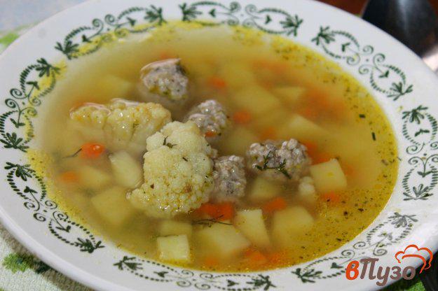 фото рецепта: Картофельный суп с фрикадельками и цветной капустой