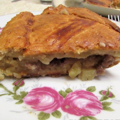 Ленивый курник из рубленого мяса и картофеля - рецепт с фото