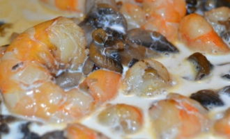 паста с креветками и грибами