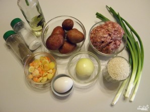 Суп с фрикадельками и рисом - фото шаг 1