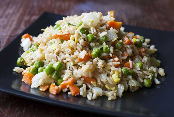Рис с яйцом по китайски