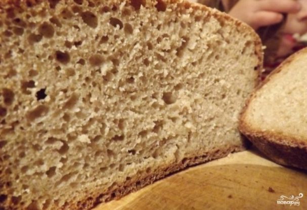 Хлеб из цельнозерновой муки без дрожжей