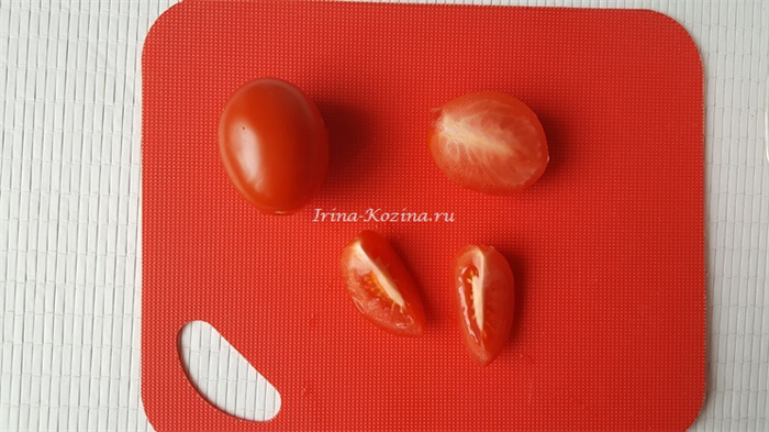 Маринованные помидоры быстрого приготовления с чесноком и зеленью