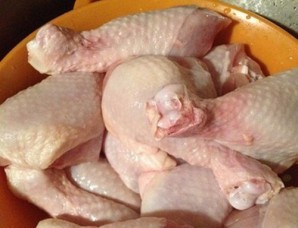 Куриные голени в сметанном маринаде - фото шаг 1