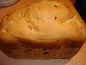 Белый хлеб с луком (в хлебопечке )