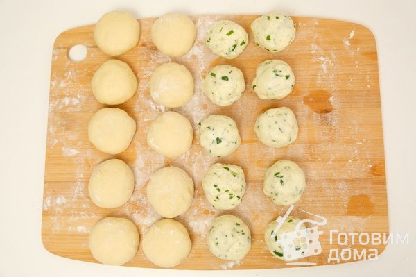 Хычины - обалденные лепешки на кефире с сыром и картошкой фото к рецепту 3