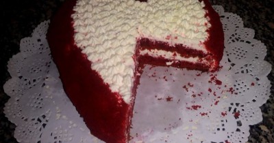 Торт-сердце Красный бархат