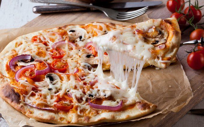 Как приготовить настоящую итальянскую пиццу — 7 простых рецептов, которые под силу каждому