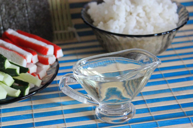Заправка для риса для роллов в домашних условиях