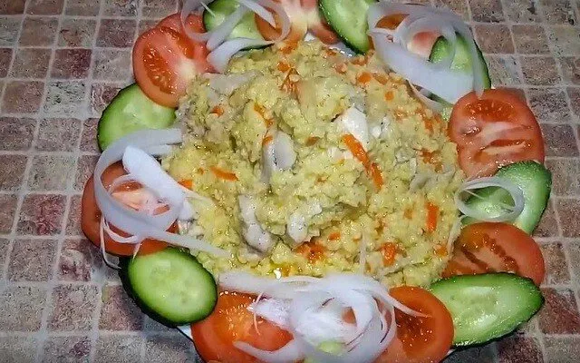 Пшенная каша с курицей