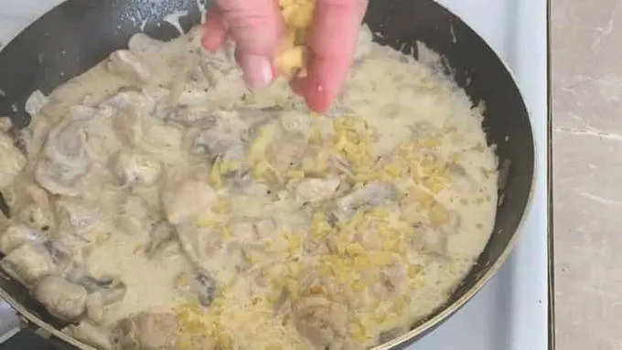 Жульен с мясом и грибами