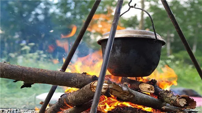 Рецепт жаркого из свинины в казане на природе Состав