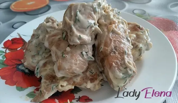 Курица с чесноком и майонезом