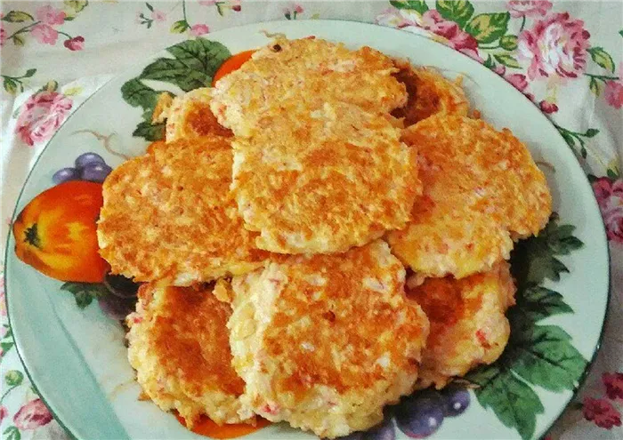 Котлетки из крабовых палочек с сыром: пошаговый рецепт с фото