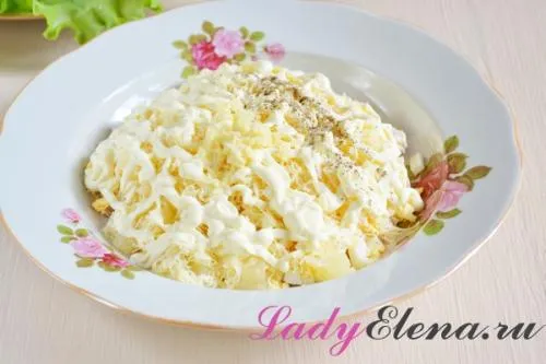 Куриное филе с ананасами — самый простой и вкусный салат с курицей, ананасом и сыром — фото рецепт