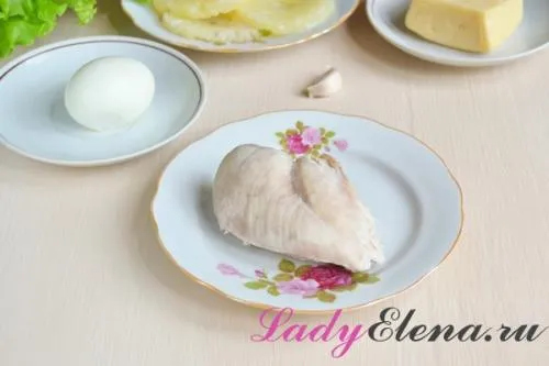 Куриное филе с ананасами — самый простой и вкусный салат с курицей, ананасом и сыром — фото рецепт