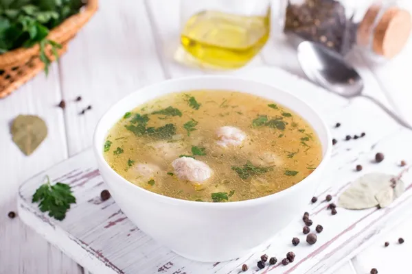 soup with chicken meatballs and vegetables - Суп с фрикадельками из индейки