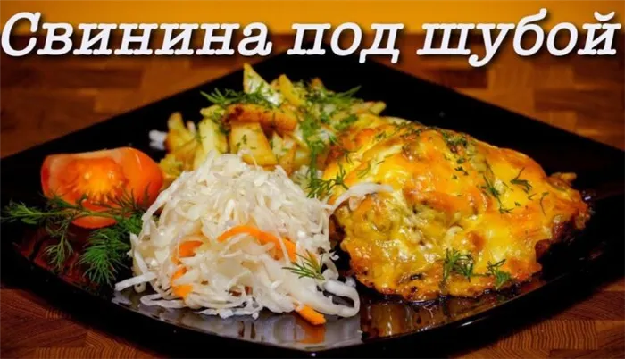 Смешиваем яйца с майонезом, молоком, щепотками перца и соли, заливаем в форму. Запекаем при 200° в духовке 20-25 минут. Запечатываем листом фольги, оставляем блюдо дойти до полного вкуса на 8-10 минут.