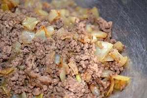 Макароны по-флотски с тушенкой